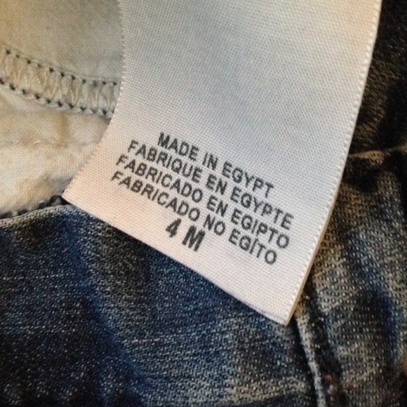 Levi's Jeans - Picture 3 of 4